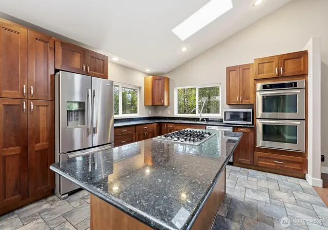 Photo 3 of Sale Pending at 871 NE Larson Blvd, Belfair, WA 98528 | MLS# NWM2577481 | Listing updated on 2026-09-25
