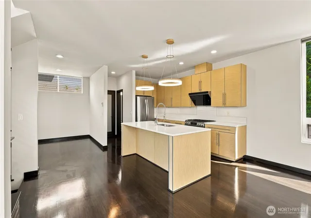 Photo 4 of Sale Pending at 4126 Cascadia Ave S, Seattle, WA 98118 | MLS# NWM2577496 | Listing updated on 2026-09-23
