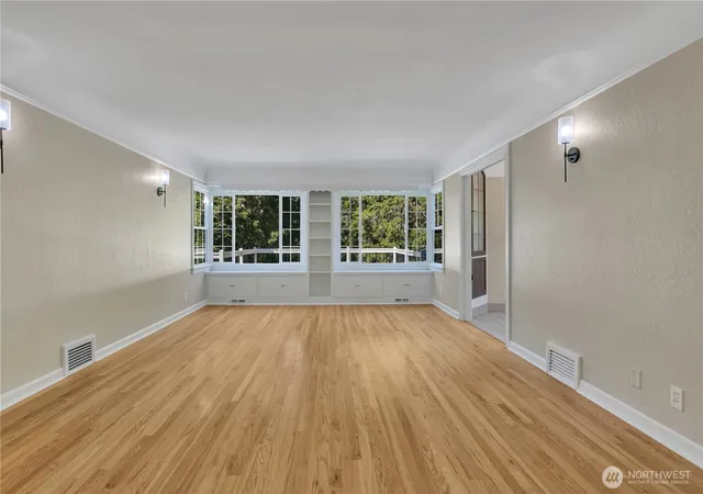 Photo 3 of Sale Pending at 15219 22nd Avenue Sw, Burien, WA 98166 | MLS# NWM2577507 | Listing updated on 2026-09-27