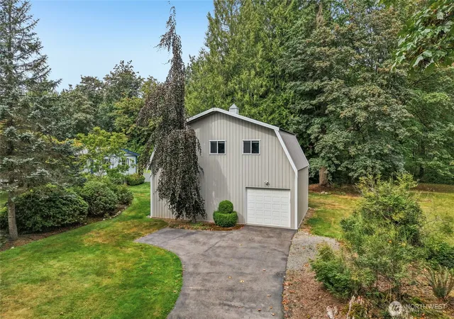 Photo 3 of Sale Pending at 12821 68th Street Ne, Lake Stevens, WA 98258 | MLS# NWM2577509 | Listing updated on 2026-09-28