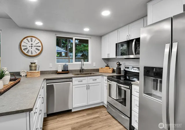 Photo 3 of Sale Pending at 16815 25th Avenue SE, Bothell, WA 98012 | MLS# NWM2577522 | Listing updated on 2026-09-21