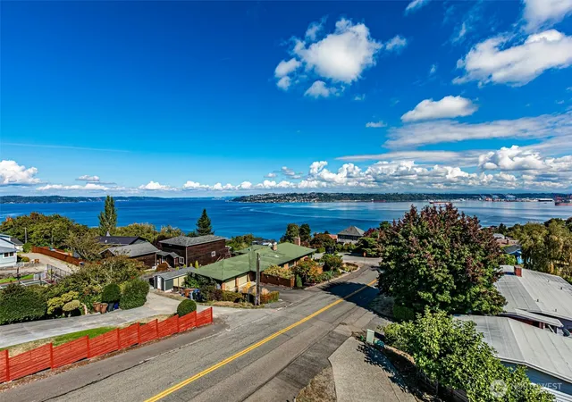 Photo 3 of Townhouse for sale at 3519 N Union Ave #3, Tacoma, WA 98407 | MLS# NWM2577523 | Listing updated on 2026-09-29