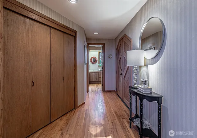 Photo 4 of Townhouse for sale at 3519 N Union Ave #3, Tacoma, WA 98407 | MLS# NWM2577523 | Listing updated on 2026-09-29