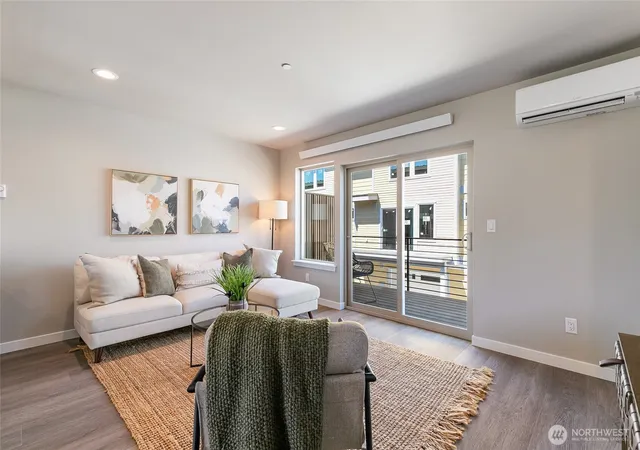 Photo 3 of Townhouse for sale at 680 W (lot 19) Kline Rd, Bellingham, WA 98226 | MLS# NWM2577533 | Listing updated on 2026-09-28