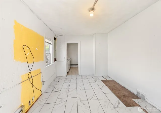 Photo 3 of Single family home for sale at 5208 15th Avenue S, Seattle, WA 98108 | MLS# NWM2577556 | Listing updated on 2026-09-25