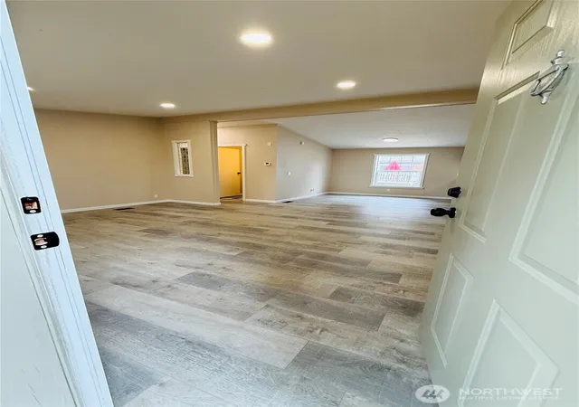 Photo 2 of Manufactured home for sale at 8016 194th Street E #48, Spanaway, WA 98387 | MLS# NWM2577562 | Listing updated on 2026-09-18