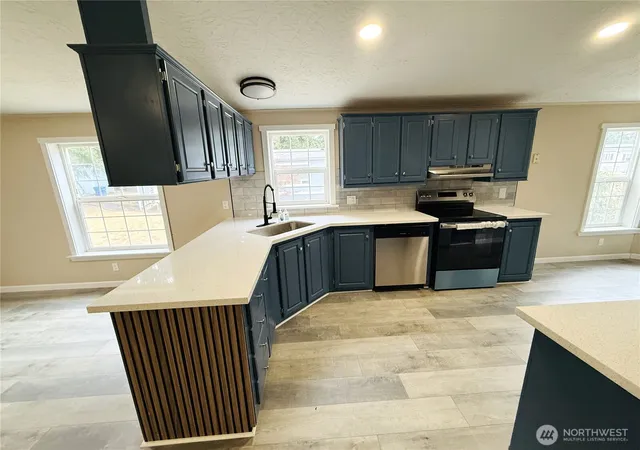 Photo 3 of Manufactured home for sale at 8016 194th Street E #48, Spanaway, WA 98387 | MLS# NWM2577562 | Listing updated on 2026-09-18