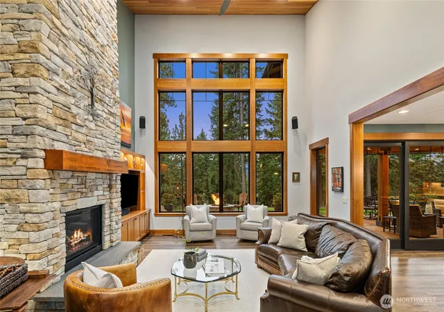 Photo 3 of Single family home for sale at 891 Kokanee Loop, Cle Elum, WA 98922 | MLS# NWM2577564 | Listing updated on 2026-09-26