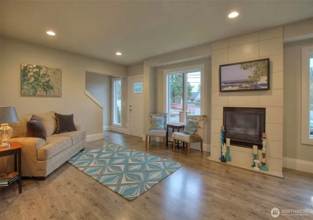 Photo 4 of Single family home for sale at 4238 S 164th Street, Tukwila, WA 98188 | MLS# NWM2577567 | Listing updated on 2026-09-25