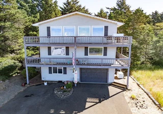 Photo 3 of Single family home for sale at 33304 J Pl, Ocean Park, WA 98640 | MLS# NWM2577568 | Listing updated on 2026-09-25