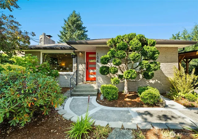 Photo 1 of Single family home for sale at 104 Sw 132nd Street, Burien, WA 98146 | MLS# NWM2577570 | Listing updated on 2026-09-25