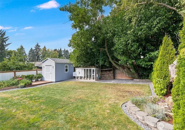 Photo 2 of Single family home for sale at 211 S 78th Street, Tacoma, WA 98408 | MLS# NWM2577591 | Listing updated on 2026-09-23