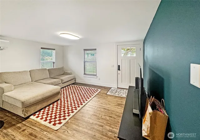 Photo 3 of Single family home for sale at 102 E Manitoba Ave, Ellensburg, WA 98926 | MLS# NWM2577633 | Listing updated on 2026-10-10