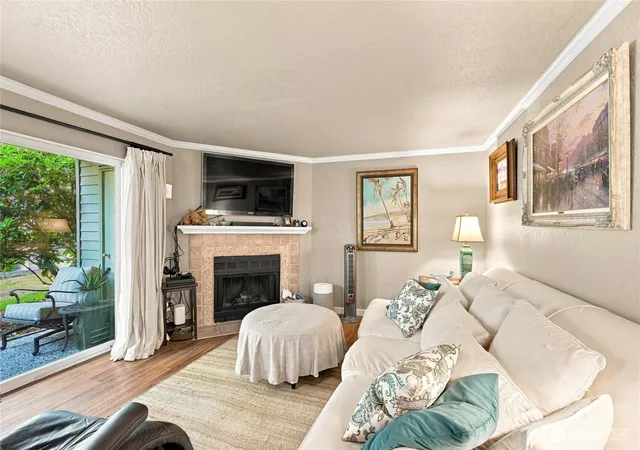 Photo 3 of Condo for sale at 12024 100th Avenue Ne #P101, Kirkland, WA 98034 | MLS# NWM2577635 | Listing updated on 2026-09-22