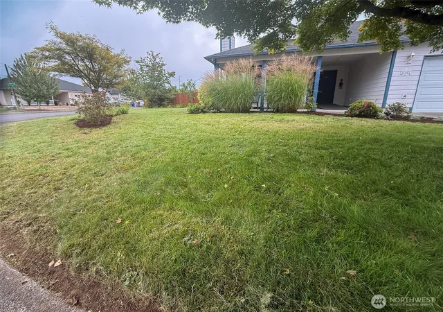 Photo 2 of Single family home for sale at 16007 Ne Hickory St, Vancouver, WA 98682 | MLS# NWM2577636 | Listing updated on 2026-09-30