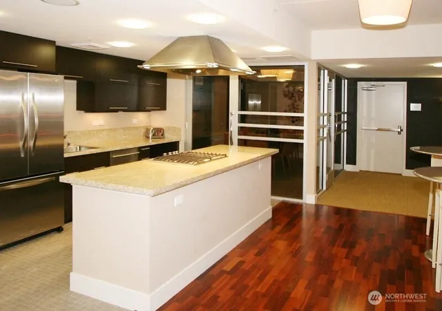 Photo 3 of Single family home for sale at 2911 2nd Avenue #324, Seattle, WA 98121 | MLS# NWM2577654 | Listing updated on 2026-09-25