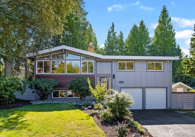 Photo 3 of Sale Pending at 8614 193rd Place Sw, Edmonds, WA 98026 | MLS# NWM2577662 | Listing updated on 2026-09-25