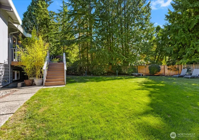 Photo 3 of Sale Pending at 8614 193rd Place SW, Edmonds, WA 98026 | MLS# NWM2577662 | Listing updated on 2026-09-25