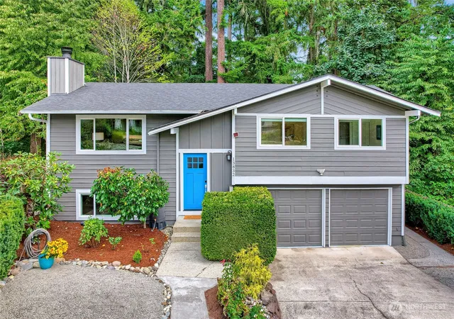 Photo 2 of Single family home for sale at 13832 125th Avenue Ne, Kirkland, WA 98034 | MLS# NWM2577667 | Listing updated on 2026-10-01