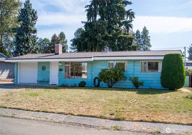 Photo 1 of Single family home for sale at 650 Jefferson Ave Ne, Renton, WA 98056 | MLS# NWM2577678 | Listing updated on 2026-09-25
