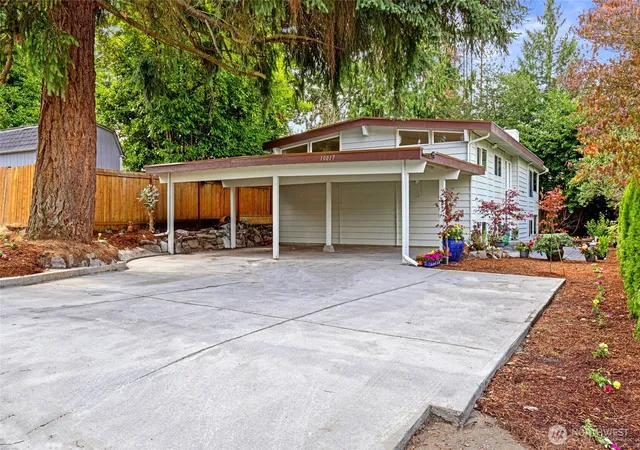 Photo 1 of Single family home for sale at 10017 12th Avenue Ne, Seattle, WA 98125 | MLS# NWM2577681 | Listing updated on 2026-09-27