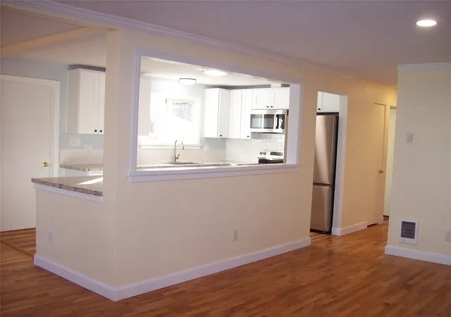 Photo 2 of Single family home for sale at 6618 S Clement Ave, Tacoma, WA 98409 | MLS# NWM2577682 | Listing updated on 2026-10-28