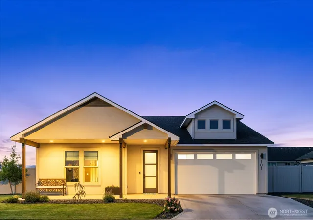 Photo 3 of Single family home for sale at 101 E Chinook Rd, Ellensburg, WA 98926 | MLS# NWM2577683 | Listing updated on 2026-09-23