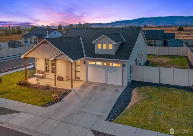 Photo 1 of Single family home for sale at 101 E Chinook Rd, Ellensburg, WA 98926 | MLS# NWM2577683 | Listing updated on 2026-09-23