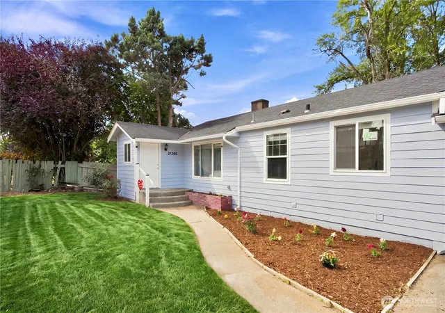 Photo 3 of Single family home for sale at 27305 SE 144th Avenue, Kent, WA 98042 | MLS# NWM2577685 | Listing updated on 2026-09-25