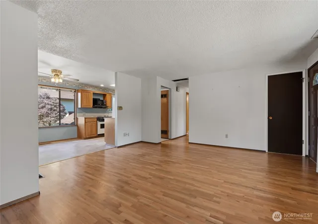 Photo 3 of Single family home for sale at 1524 N James St, Tacoma, WA 98406 | MLS# NWM2577710 | Listing updated on 2026-09-25
