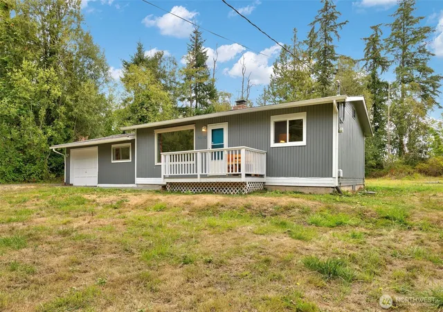 Photo 3 of Single family home for sale at 36132 Hood Cnl Dr Ne, Hansville, WA 98340 | MLS# NWM2577714 | Listing updated on 2026-09-24