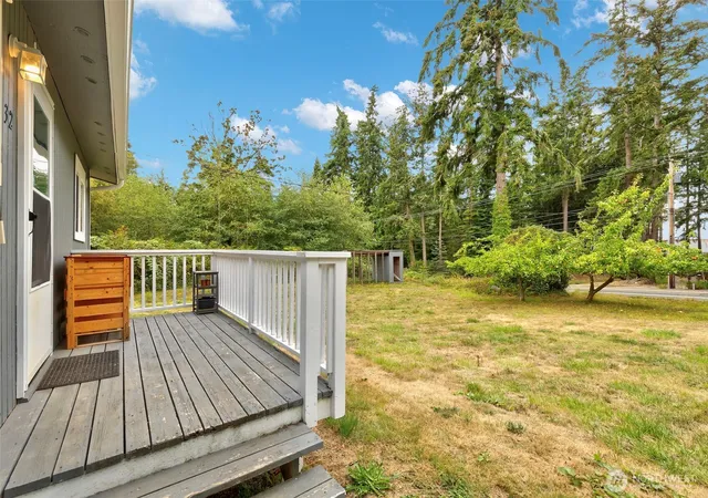 Photo 4 of Single family home for sale at 36132 Hood Cnl Dr NE, Hansville, WA 98340 | MLS# NWM2577714 | Listing updated on 2026-09-24