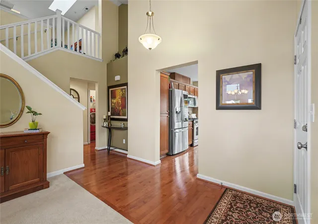 Photo 3 of Townhouse for sale at 7119 James Pl Se, Auburn, WA 98092 | MLS# NWM2577716 | Listing updated on 2026-09-25