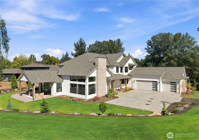 Photo 1 of Single family home for sale at 17218 NE & 17220 Woodinville Duvall Rd, Woodinville, WA 98072 | MLS# NWM2577723 | Listing updated on 2026-09-30