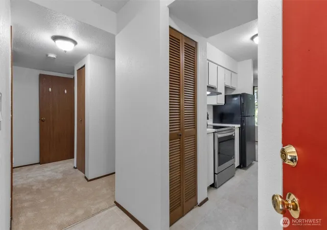 Photo 3 of Condo for sale at 16200 Ne 12th Court #D59, Bellevue, WA 98008 | MLS# NWM2577724 | Listing updated on 2026-09-25