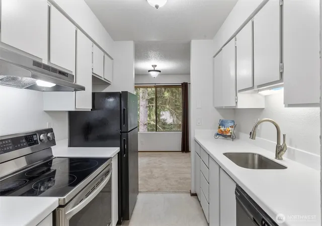 Photo 4 of Condo for sale at 16200 NE 12th Court #D59, Bellevue, WA 98008 | MLS# NWM2577724 | Listing updated on 2026-09-25