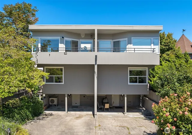 Photo 1 of Single family home for sale at 611 Bell St #1, Edmonds, WA 98020 | MLS# NWM2577744 | Listing updated on 2026-09-25