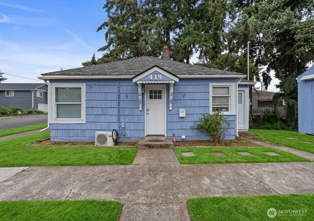 Photo 1 of Single family home for sale at 419 Yew, Centralia, WA 98531 | MLS# NWM2577767 | Listing updated on 2026-09-25