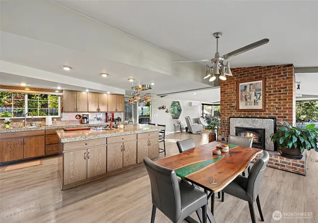 Photo 4 of Sale Pending at 3739 S 243rd Street, Kent, WA 98032 | MLS# NWM2577768 | Listing updated on 2026-09-30