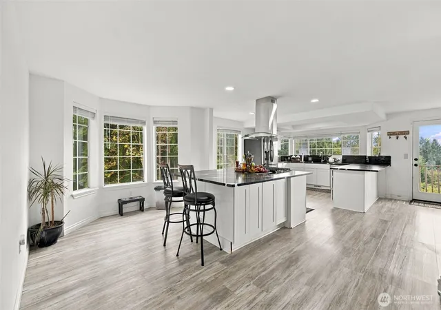 Photo 4 of Single family home for sale at 16408 39th Street Ct E, Lake Tapps, WA 98391 | MLS# NWM2577772 | Listing updated on 2026-09-30