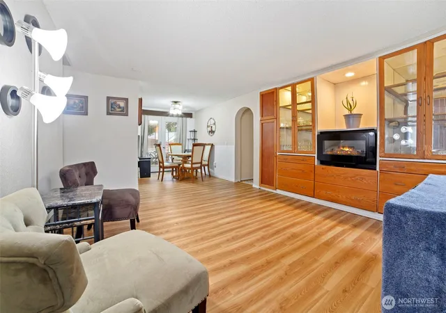 Photo 3 of Single family home for sale at 25527 151 Place Se, Covington, WA 98042 | MLS# NWM2577773 | Listing updated on 2026-09-25