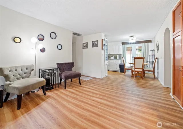 Photo 3 of Single family home for sale at 25527 151 Place SE, Covington, WA 98042 | MLS# NWM2577773 | Listing updated on 2026-09-25
