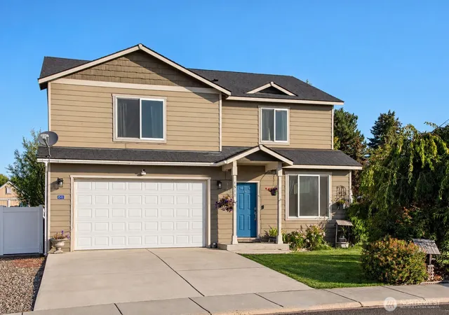 Photo 1 of Single family home for sale at 1511 E Seattle Ave, Ellensburg, WA 98926 | MLS# NWM2577779 | Listing updated on 2026-09-23