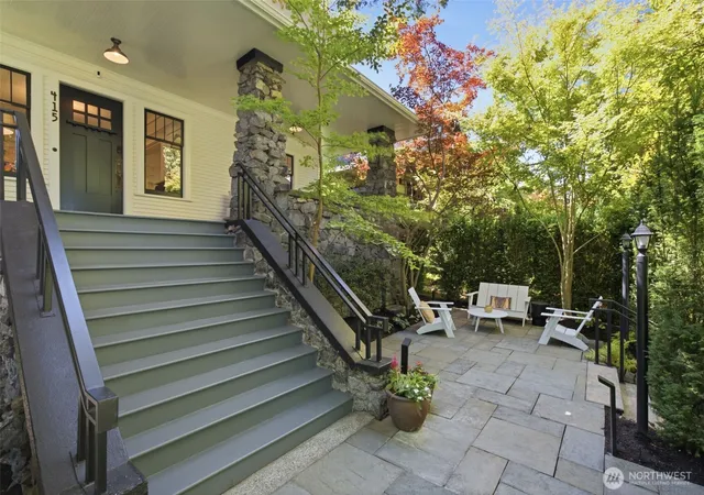 Photo 2 of Single family home for sale at 415 Wheeler St, Seattle, WA 98109 | MLS# NWM2577781 | Listing updated on 2026-09-29