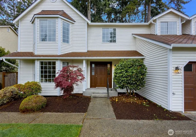 Photo 3 of Single family home for sale at 7404 91st Avenue Ct Sw, Lakewood, WA 98498 | MLS# NWM2577798 | Listing updated on 2026-10-01