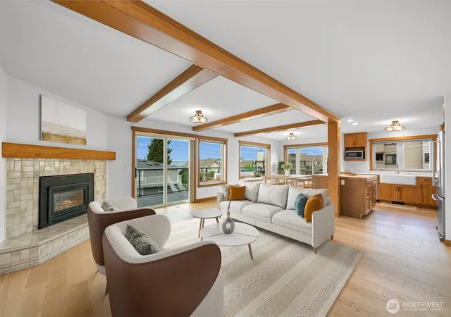 Photo 1 of Condo for sale at 906 11th Street #4, Bellingham, WA 98225 | MLS# NWM2577804 | Listing updated on 2026-10-24
