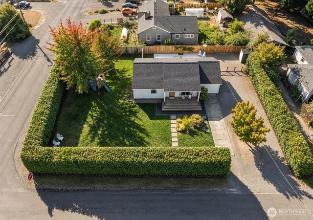 Single family home for sale at 3416 Elwood Dr W, University Place, WA 98466 | MLS# NWM2577806
