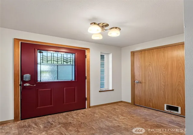 Photo 3 of Single family home for sale at 21528 102nd Street E, Bonney Lake, WA 98391 | MLS# NWM2577826 | Listing updated on 2026-10-01