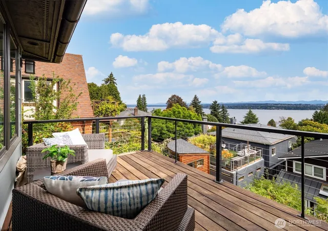 Photo 2 of Single family home for sale at 1110 36th Avenue, Seattle, WA 98122 | MLS# NWM2577827 | Listing updated on 2026-09-30