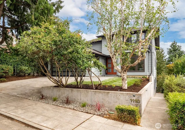 Photo 3 of Single family home for sale at 1110 36th Avenue, Seattle, WA 98122 | MLS# NWM2577827 | Listing updated on 2026-09-30